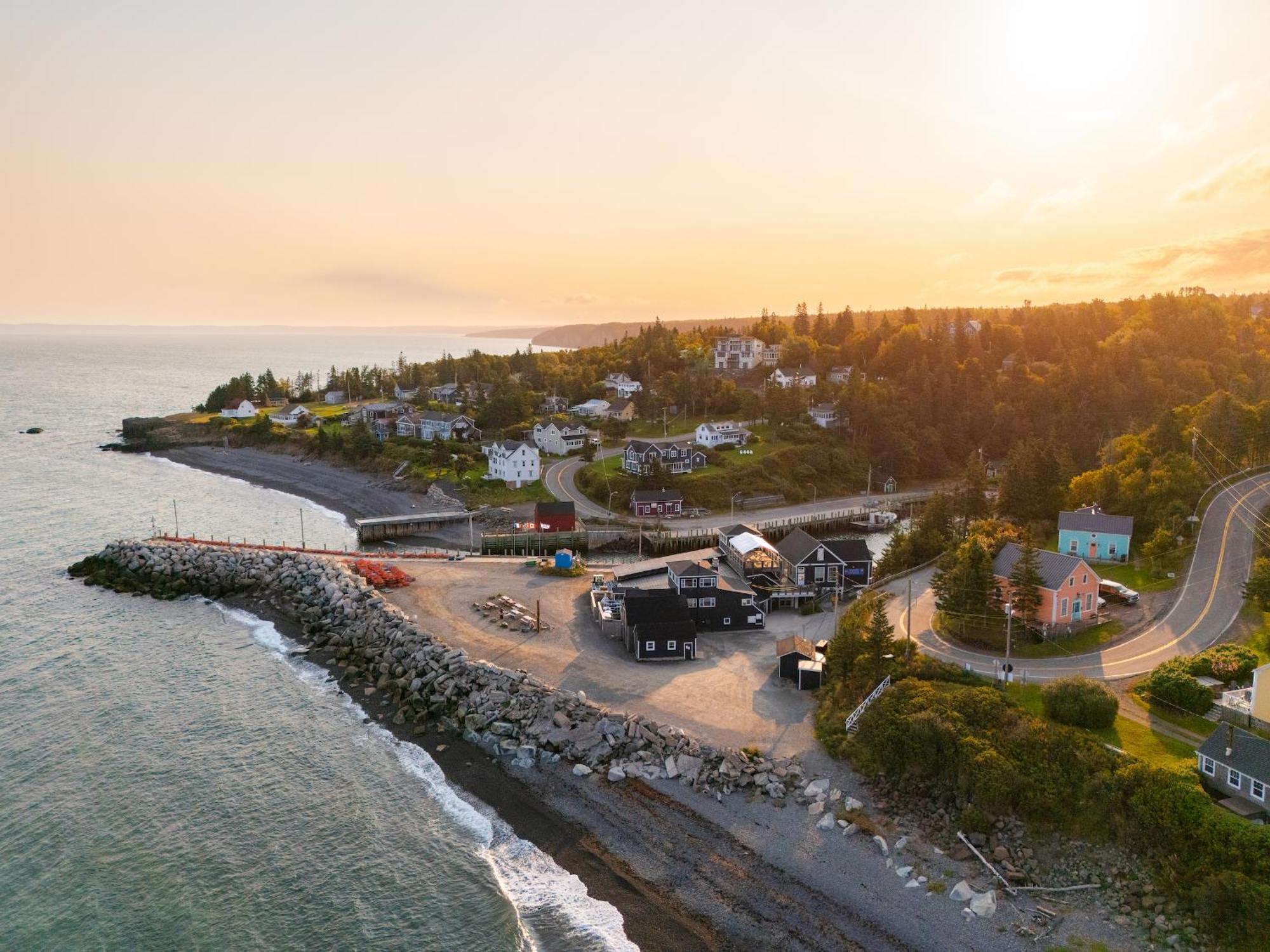 Tides Inn Guest Suites Halls Harbour Kültér fotó